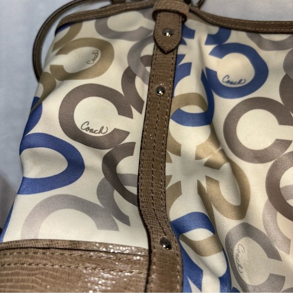 COACH F20806 Alexandria Chain Link Clover Signature C Shoulder Bag - Picture 12 of 13